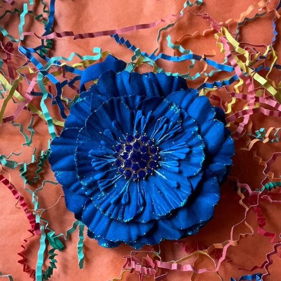 💙 TIEKS BLUE FLOWER 💙 NWOT 💙 - Picture 10 of 16